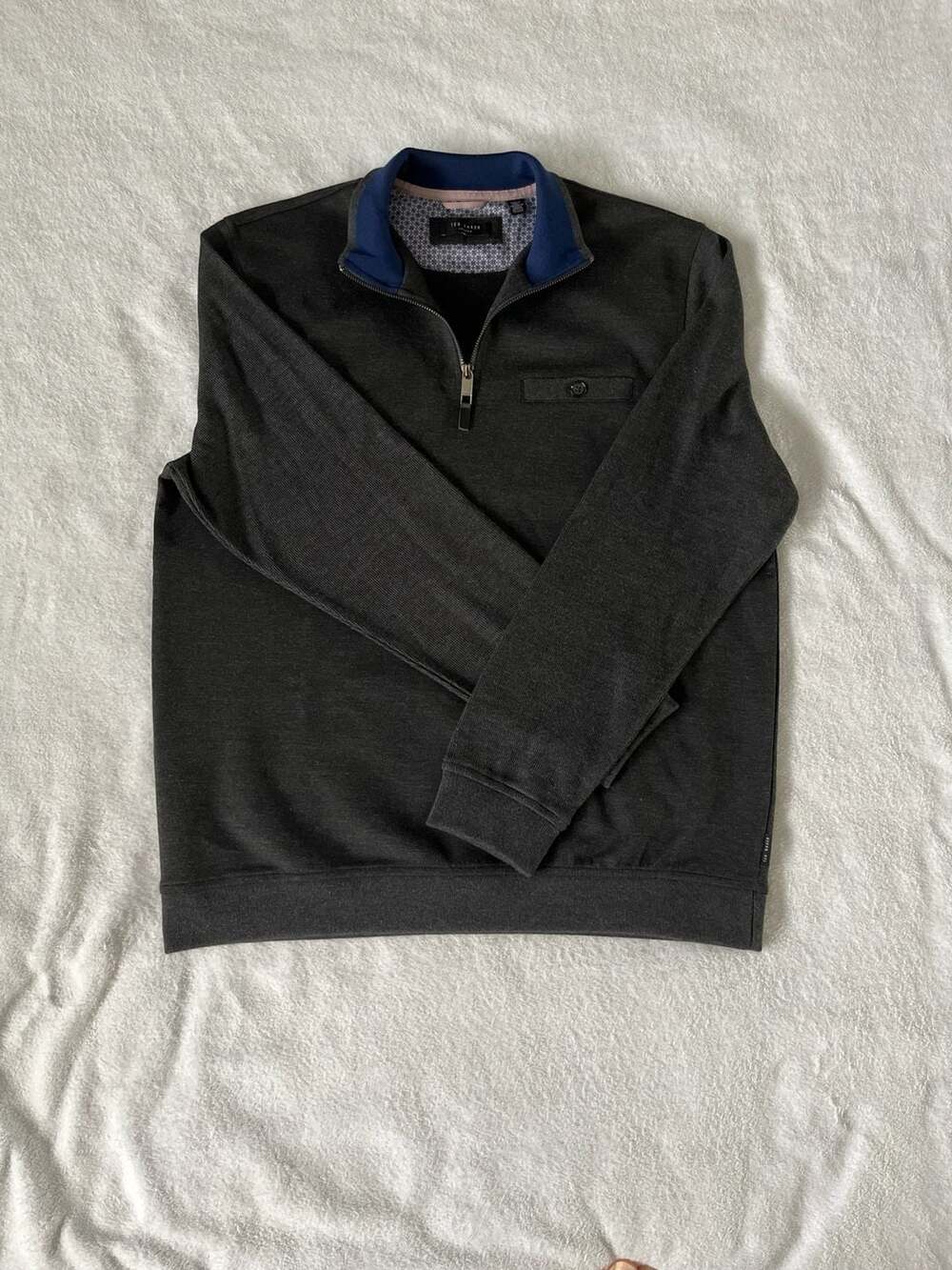 Ted Baker London Men's Newbevy 1/4 Zip Pullover Sweatshirt in Charcoal